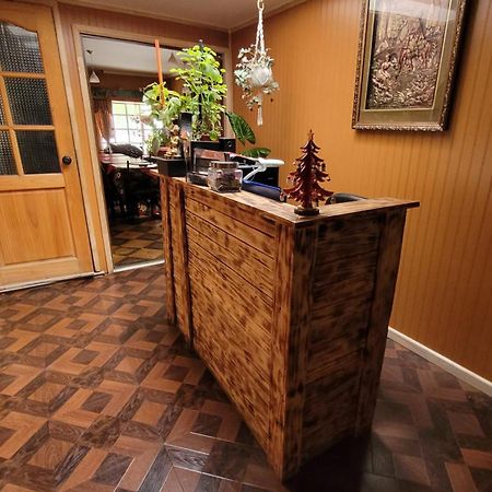 Hostal Traveltour El Campesino Puerto Natales Kültér fotó