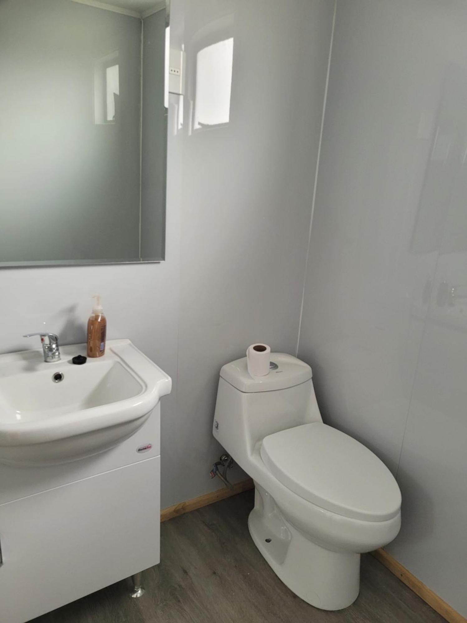 Hostal Traveltour El Campesino Puerto Natales Kültér fotó
